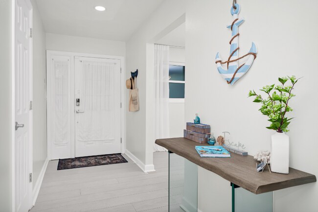 Photo - 363 Harbor Dr