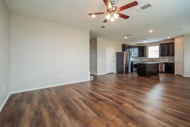 Photo - 5907 Palomaville Ct