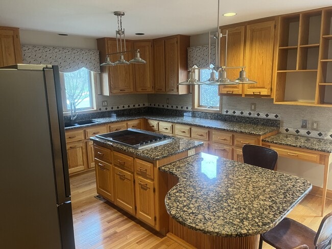 Photo - 180 Eleanor Dr