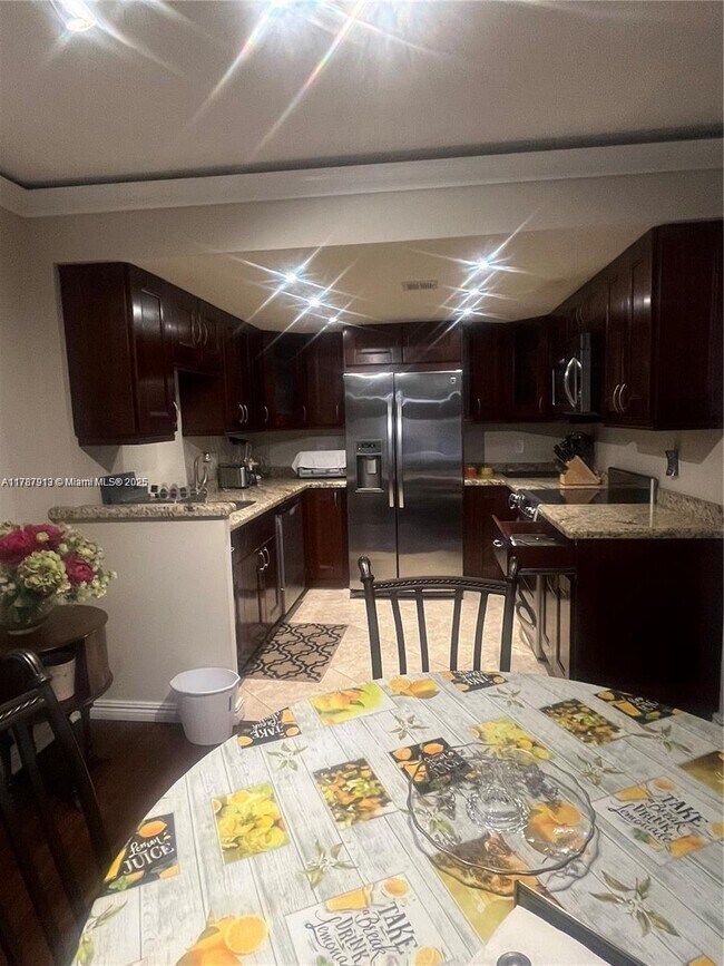 Photo - 1825 S Ocean Dr Unidad 413