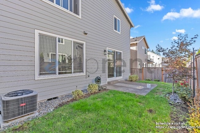 Photo - 11781 NW Thelin Ln