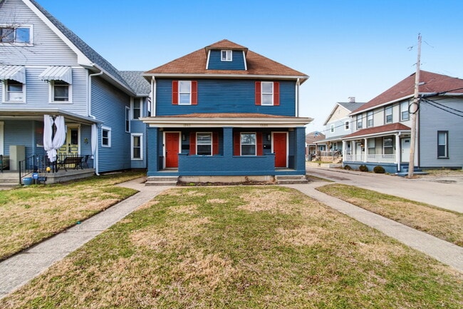 Photo - 1338 Barth Ave
