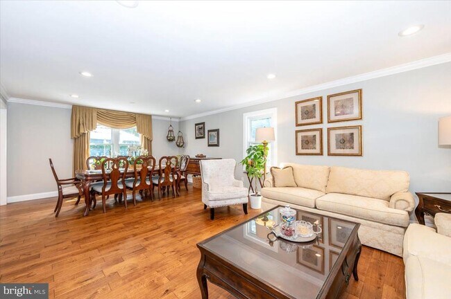 Photo - 4926 King David Blvd