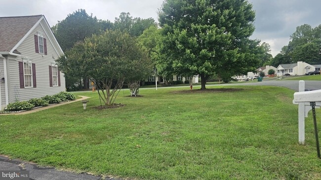 10415 Kings Cove Ct