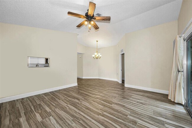 Photo - 4638 Sheffield Dr