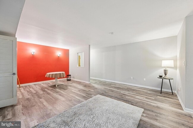 Photo - 9633 White Acre Rd