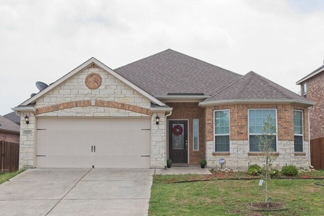 Photo - 1829 Persimmon Dr House