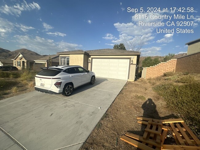 Photo - 8116 Country Mile Ln