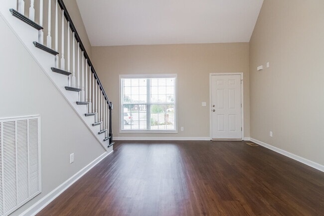 Photo - 3411 Wellington Pl