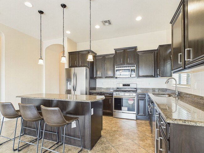 Photo - 1944 N 83rd Pl