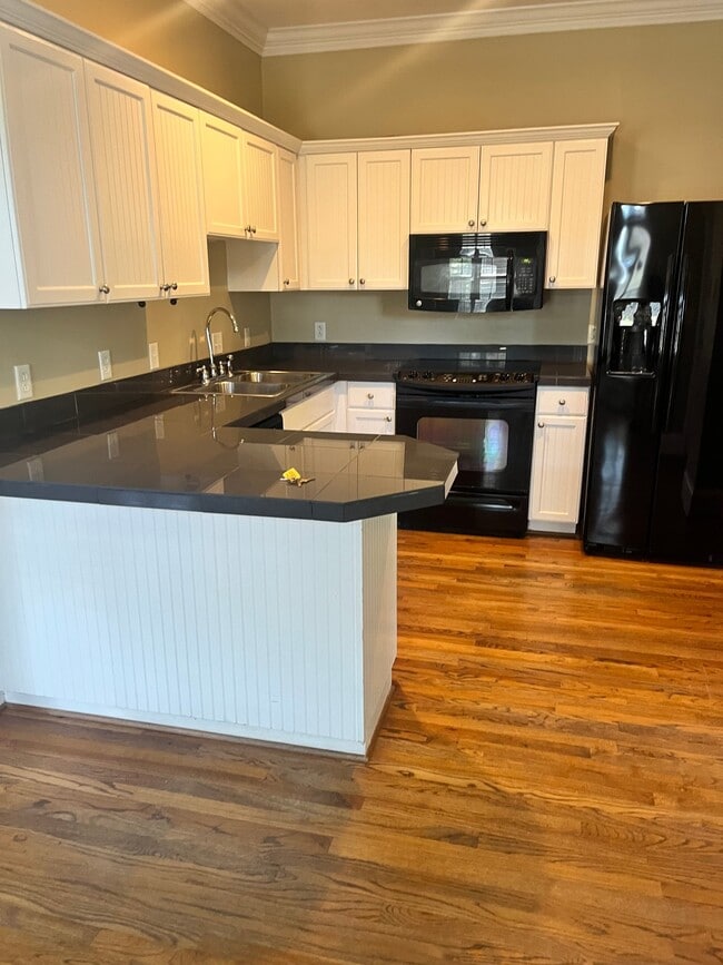 Photo - 202 Butler Ave