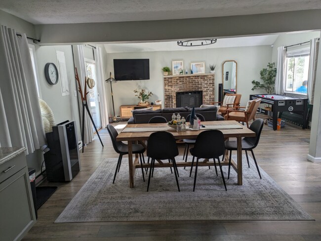 Photo - 8963 Deerfield Rd