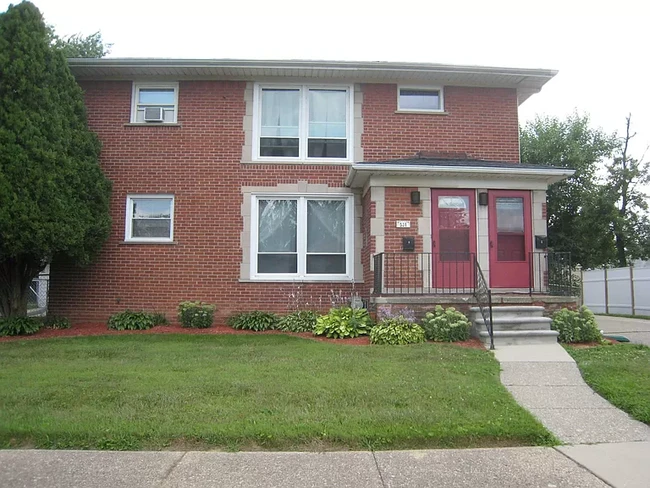 Front of the house - 531 Highland St Apartments Unit #2