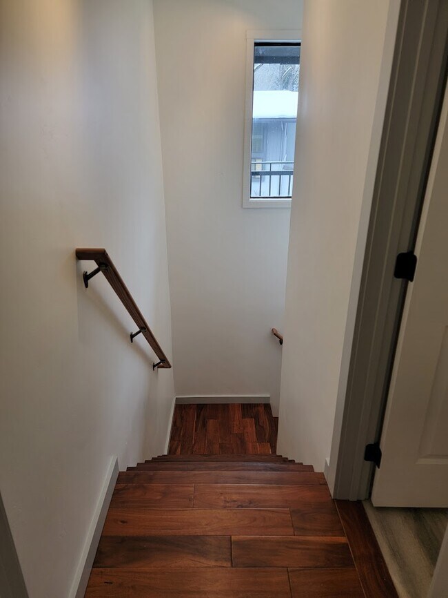 Photo - 311 Andora Ln