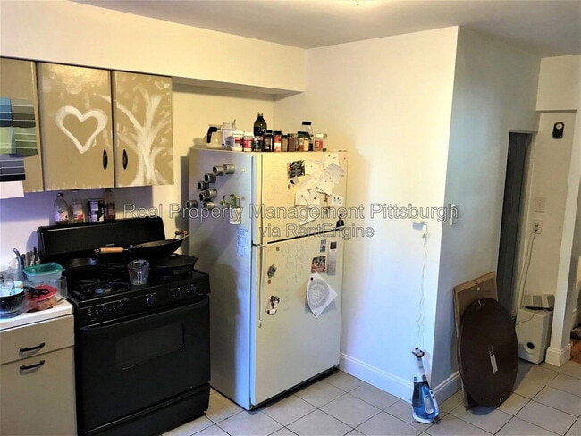 Photo - 825 Collins St Unit 1