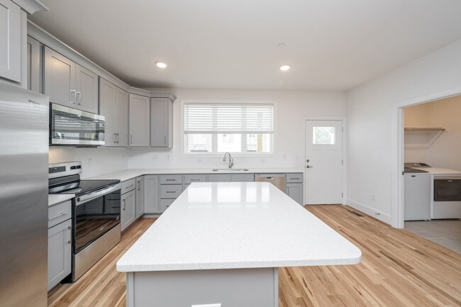 Photo - 3820 Lands End Ct