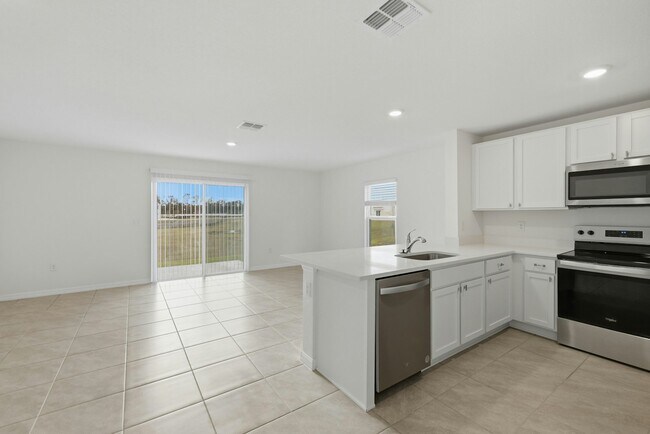 Photo - 6669 SW 81st Lp