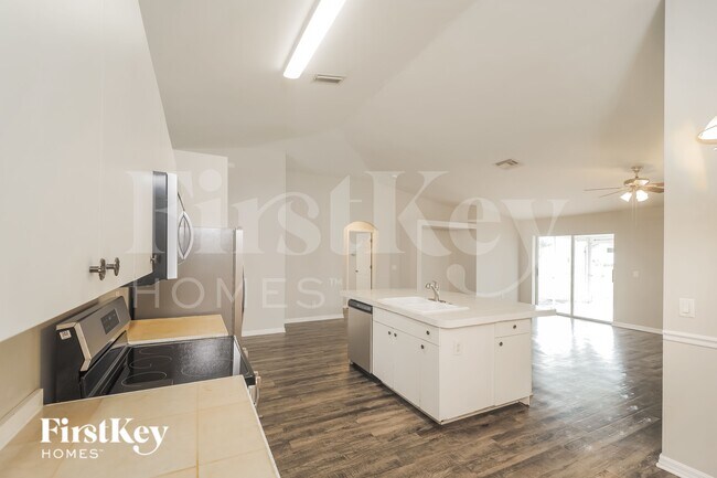 Photo - 1229 SW 18th Ave