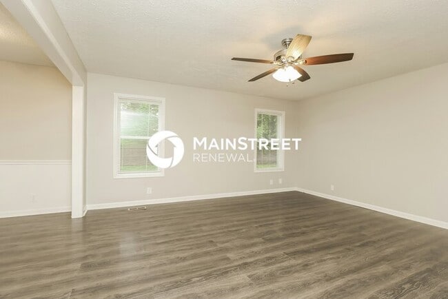 4 Bedroom Pet-Friendly Home in MURFREESBORO, TN with Main Street Renewal