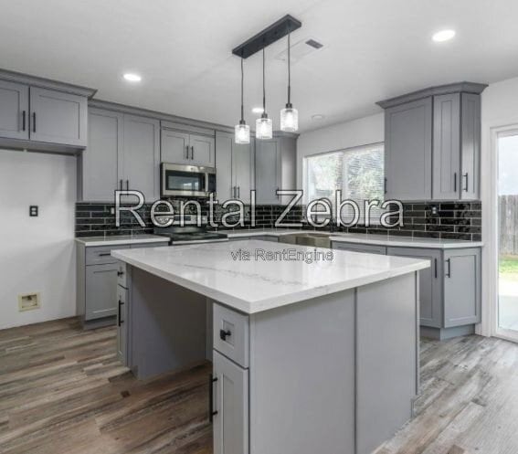 3785 Compass Pointe Ave