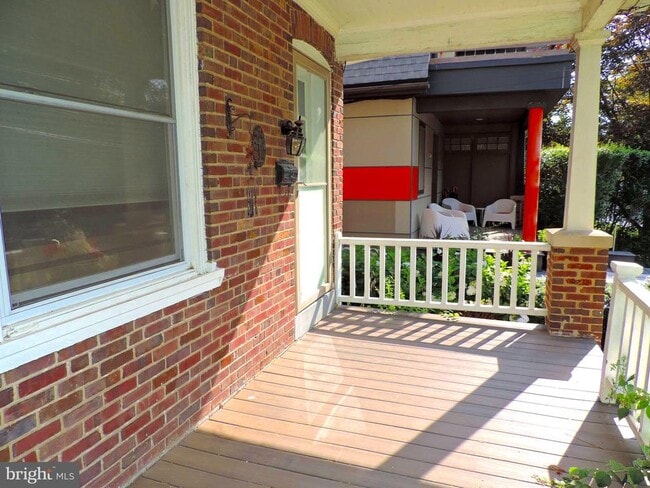 Photo - 309 Dartmouth Ave