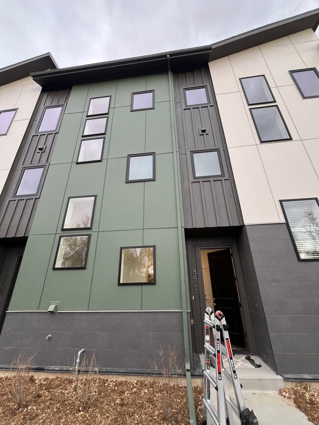 Photo - 8406 W 52nd Ave