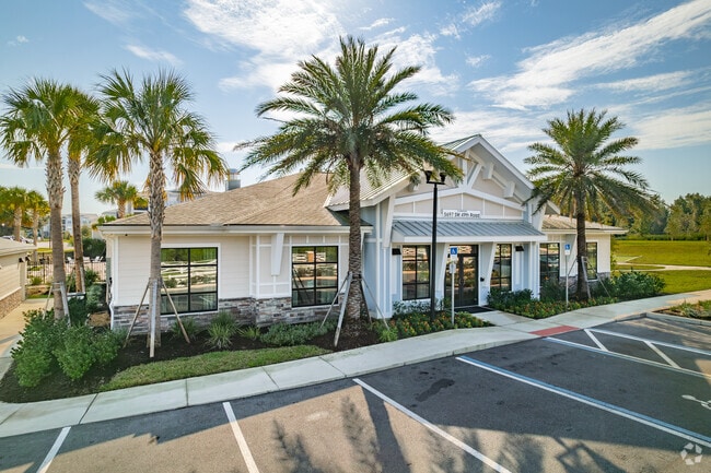 5697 SW 49th Rd Ocala, FL 34474-5623