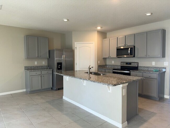 Photo - Grab this 4 bedroom home today!