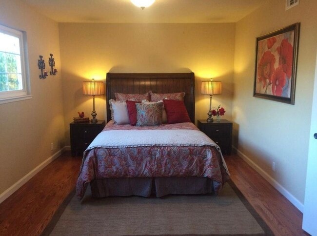 Photo - 238 S Park Victoria Dr