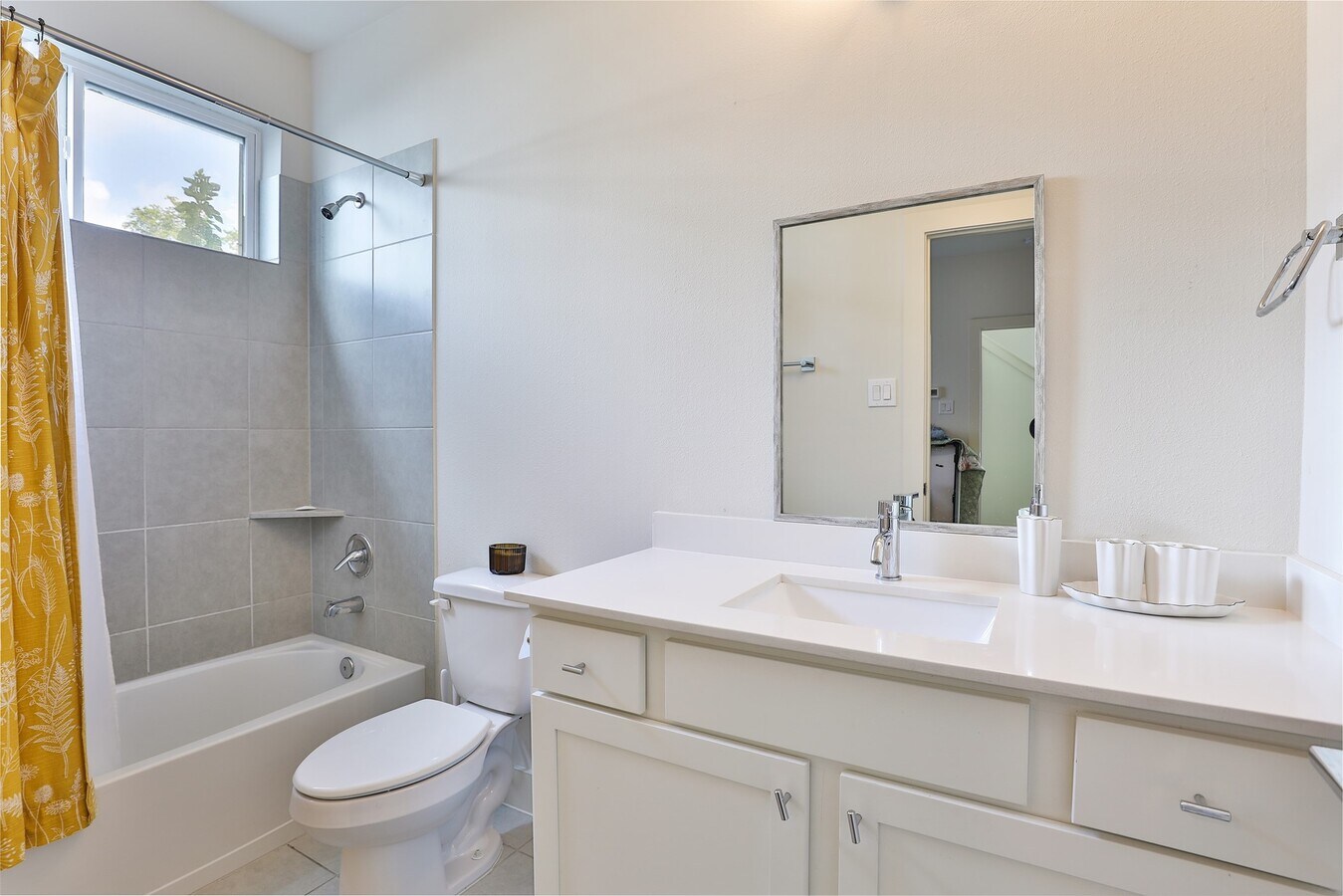 Photo - 4811 Martin Oaks Ln