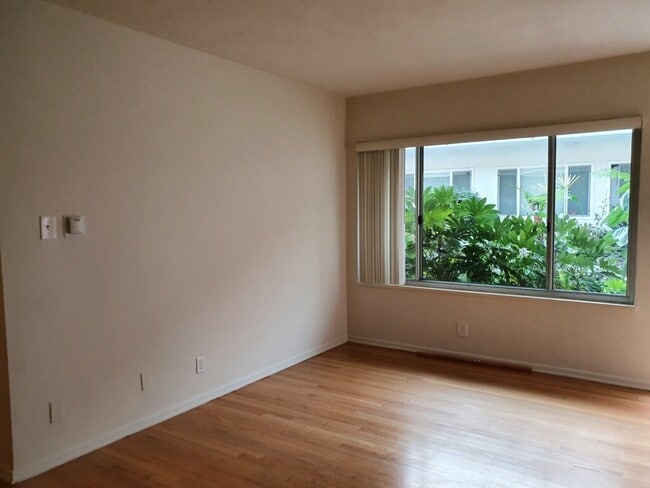 Photo - 1041 Euclid St