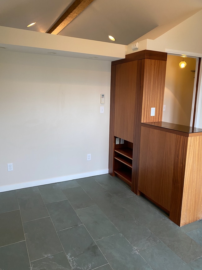 Photo - Beacon Hill Guest Cottage