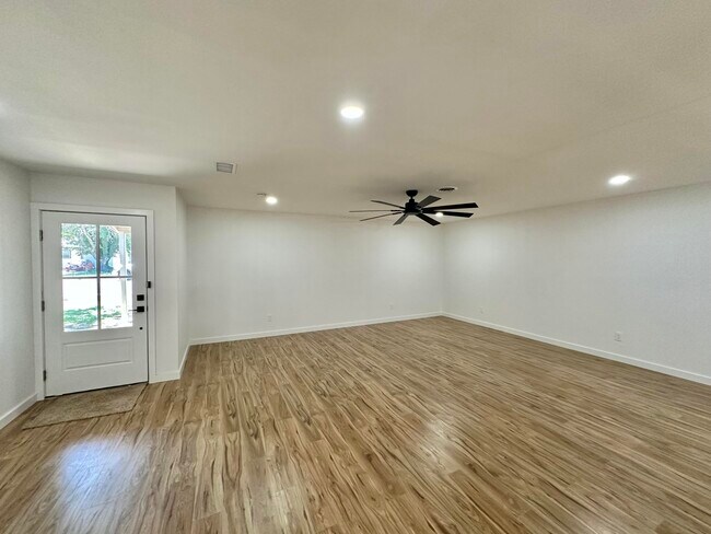 Photo - 5426 22nd St