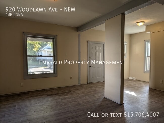 Photo - 920 Woodlawn Ave