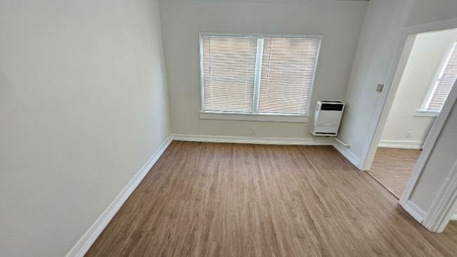 Photo - 1005 W 23rd St Unit 216