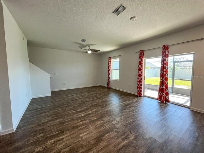 Photo - 4005 Spruce Creek Dr