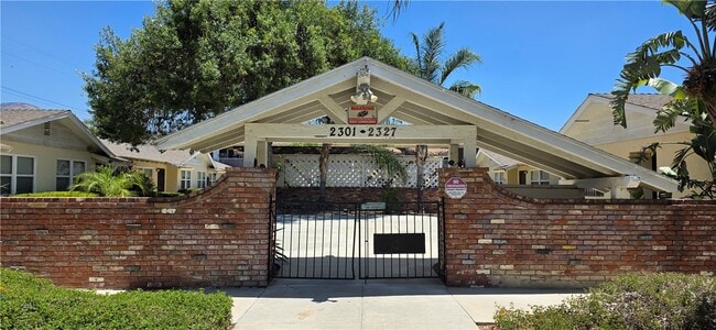 Photo - 2301 N Mountain Dr Unit 23