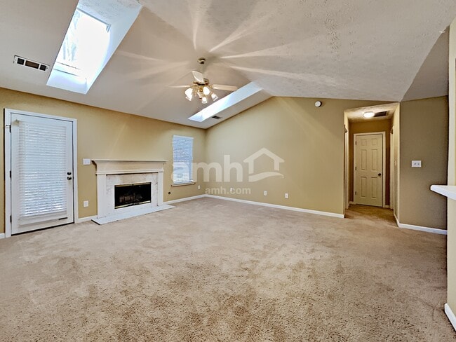 Photo - 4731 Gold Mine Dr