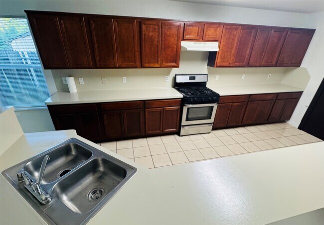 Photo - 13126 Bentcrest Ct