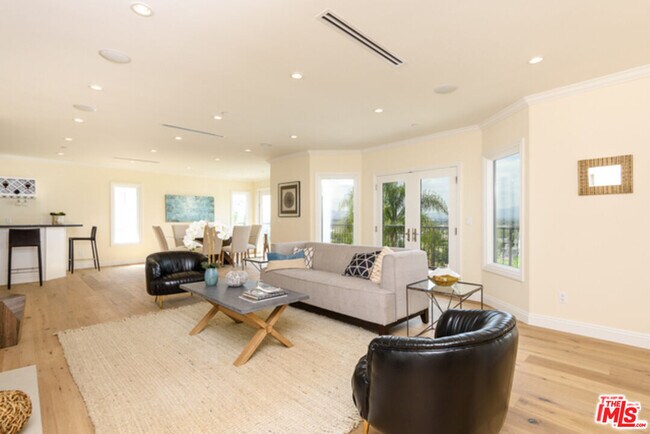 Photo - 3970 Murietta Ave