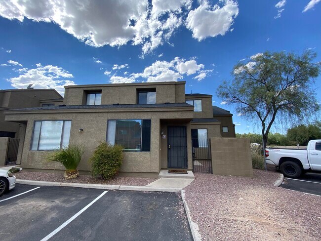 Photo - 1251 E Weimer Cir