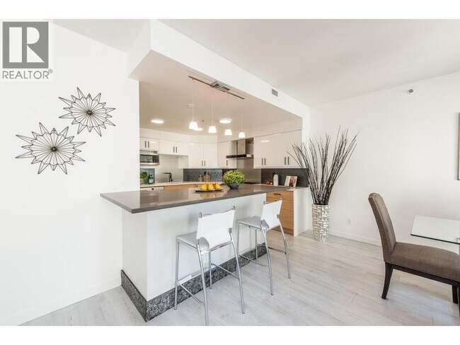 Photo - 909 Burrard St Unité 110X