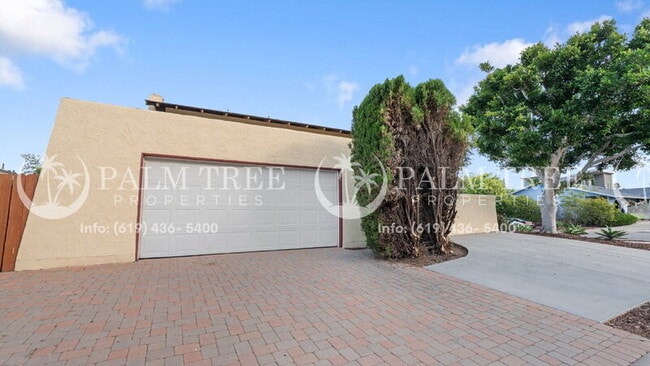 Photo - 3582 Governor Dr