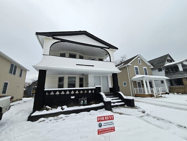 Building Photo - 3378 E 134th St