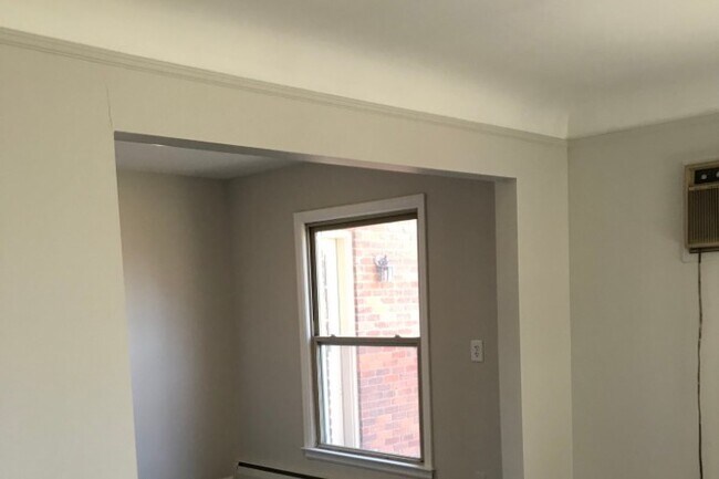 Photo - Vernier Park Apartments