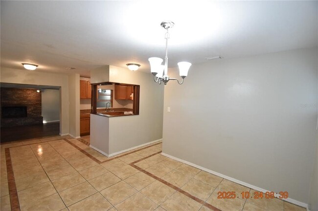 Photo - 10011 N 28th St