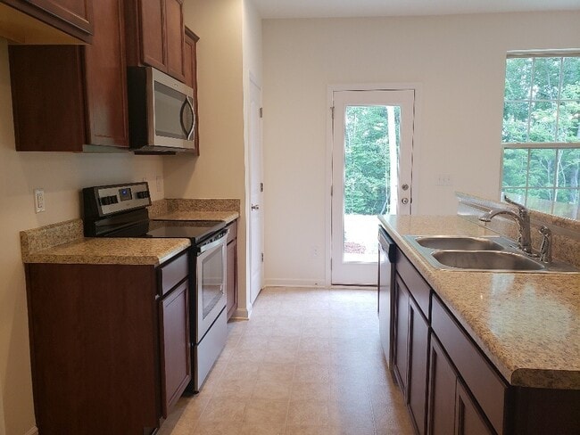 Photo - 3BD/2.5BA townhome w/ garage in Flowers Plantation in Clayton!