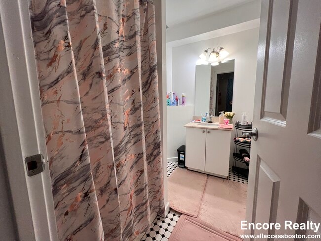 Photo - 461 Park Dr Unidad #G04