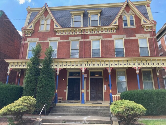 Building Photo - 1203 N W Ave Unit 102