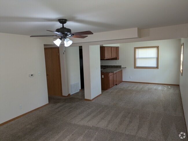 Building Photo - 1001 North Dakota Ave Unit 1001 North Dakota Ave. Rental